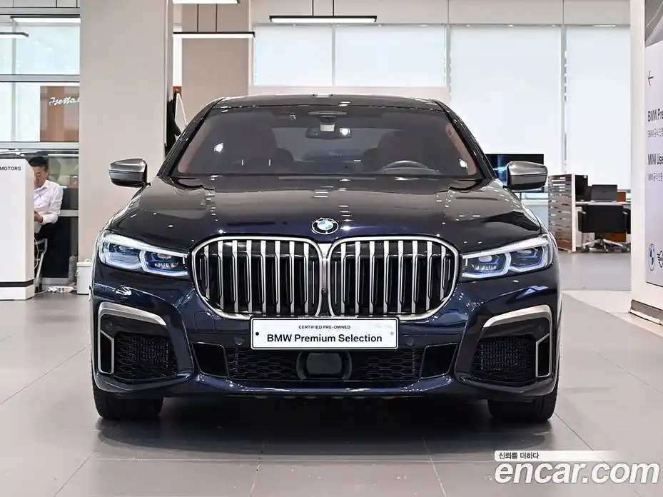 BMW 7-Series 2020 6.6 Автомат в Москве № 191441, фото 1