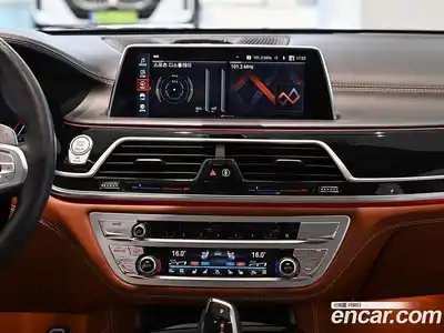 BMW 7-Series 2020 6.6 Автомат в Москве № 191441, миниатюра 12