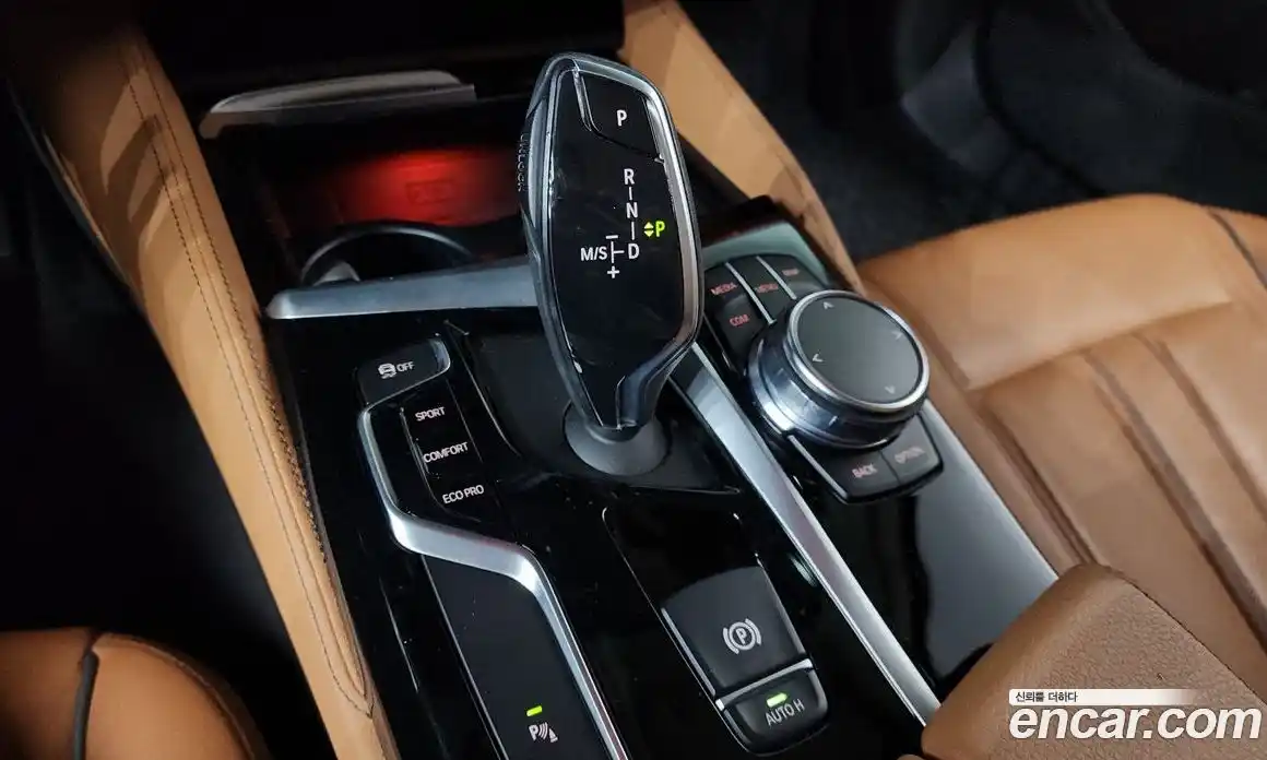 BMW 5-Series 2018 2.0 Автомат в Москве № 191959, фото 12