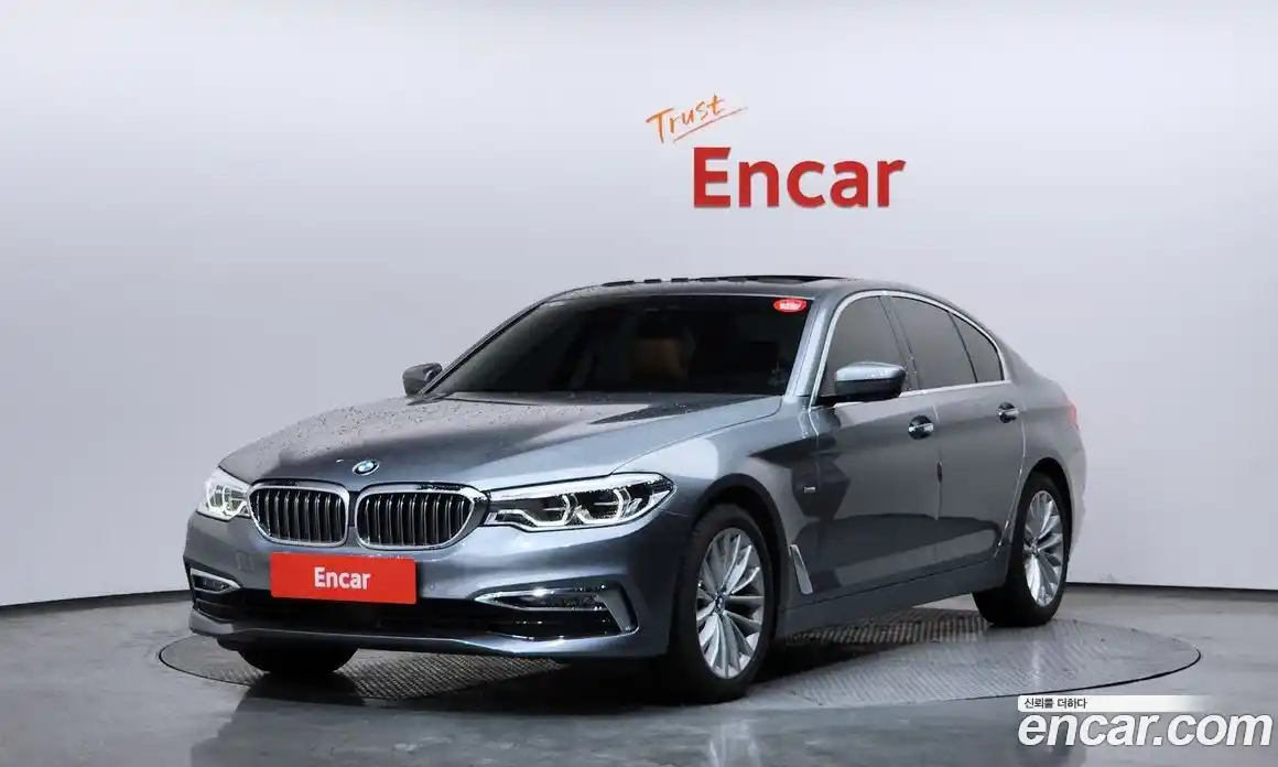 BMW 5-Series 2018 2.0 Автомат в Москве № 191959, фото 14