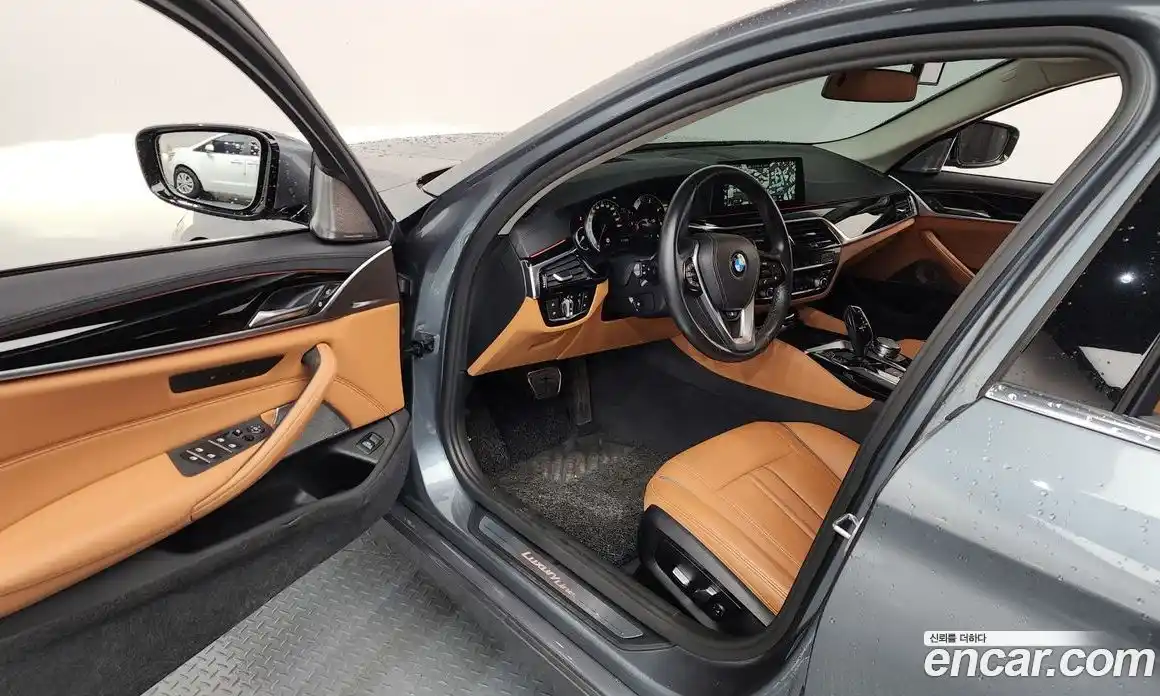 BMW 5-Series 2018 2.0 Автомат в Москве № 191959, фото 4