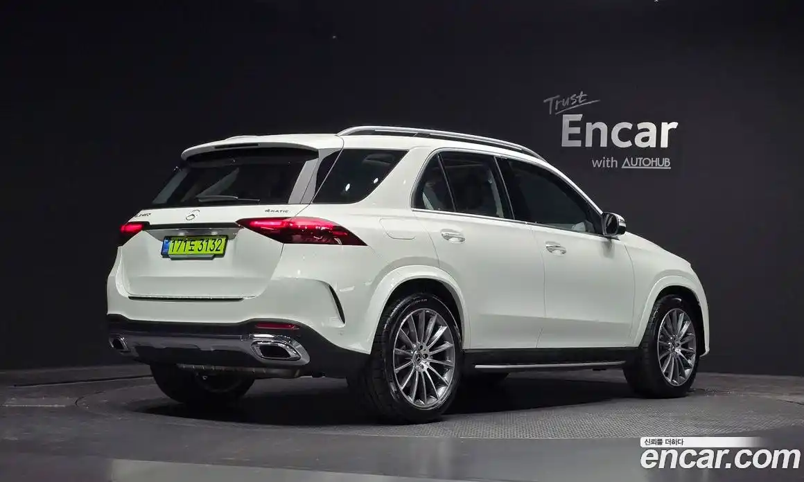 Mercedes-Benz GLE-Class 2025 3.0 Автомат в Москве № 193756, фото 19