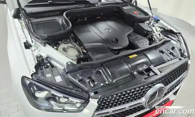 Mercedes-Benz GLE-Class 2025 3.0 Автомат в Москве № 193756, миниатюра 4