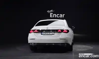 Mercedes-Benz E-Class 2025 2.0 Автомат в Москве № 193811, миниатюра 4