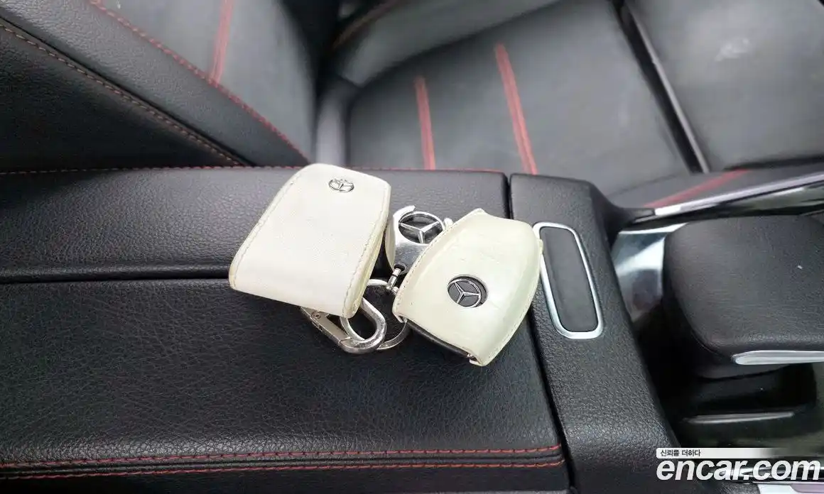 Mercedes-Benz GLB-Class 2022 2.0 Автомат в Москве № 194596, фото 11