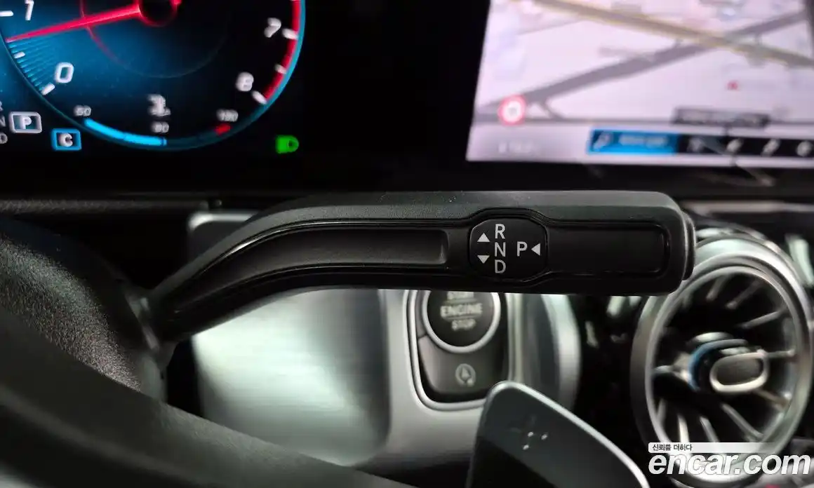 Mercedes-Benz GLB-Class 2022 2.0 Автомат в Москве № 194596, фото 16