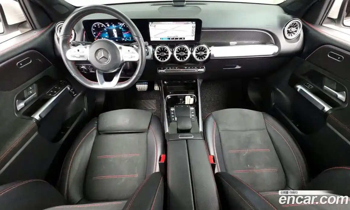 Mercedes-Benz GLB-Class 2022 2.0 Автомат в Москве № 194596, фото 20