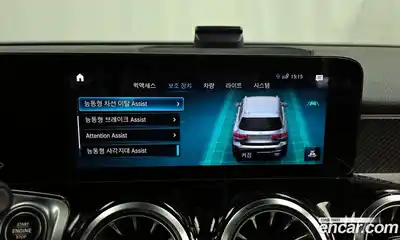 Mercedes-Benz GLB-Class 2022 2.0 Автомат в Москве № 194596, миниатюра 5