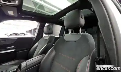 Mercedes-Benz GLB-Class 2022 2.0 Автомат в Москве № 194596, миниатюра 10