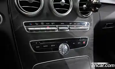 Mercedes-Benz C-Class 2018 2.1 Автомат в Москве № 195016, миниатюра 12