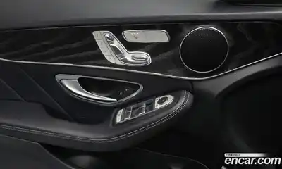 Mercedes-Benz C-Class 2018 2.1 Автомат в Москве № 195016, миниатюра 3