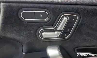 Mercedes-Benz A-Class 2021 2.0 Автомат в Москве № 195051, миниатюра 11