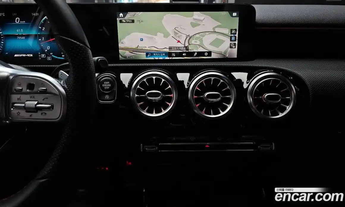 Mercedes-Benz A-Class 2021 2.0 Автомат в Москве № 195051, фото 12