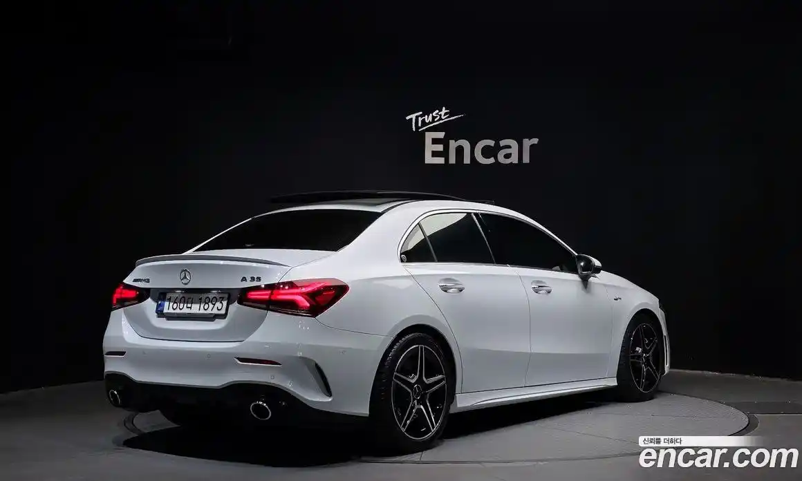 Mercedes-Benz A-Class 2021 2.0 Автомат в Москве № 195051, фото 18