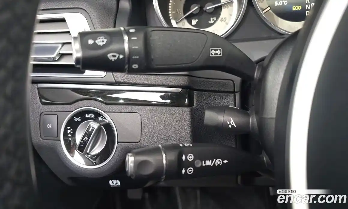 Mercedes-Benz E-Class 2014 2.0 Автомат в Москве № 195094, фото 20