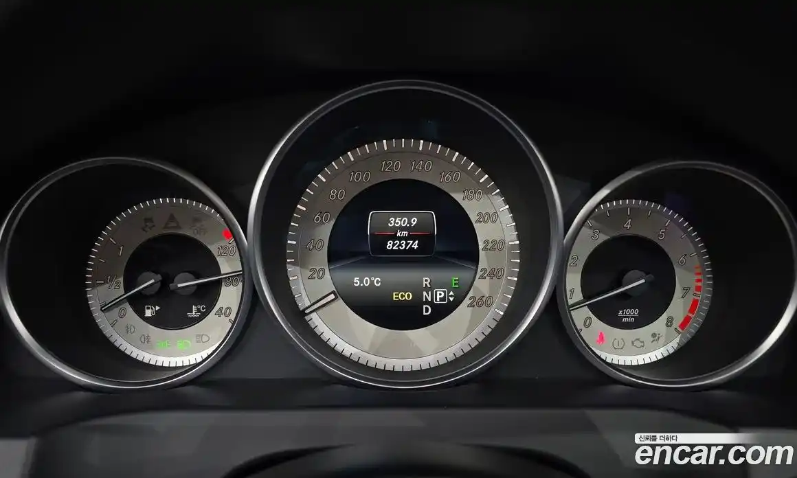 Mercedes-Benz E-Class 2014 2.0 Автомат в Москве № 195094, фото 5