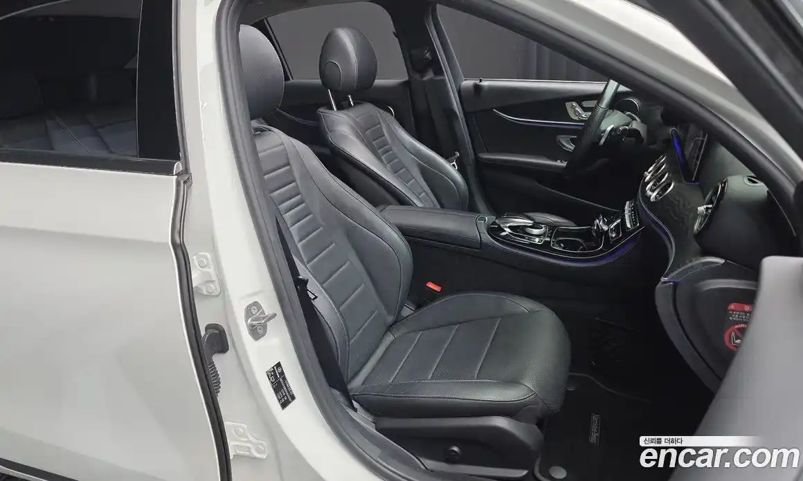 Mercedes-Benz E-Class 2017 2.0 Автомат в Москве № 195421, фото 12