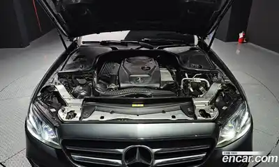 Mercedes-Benz E-Class, 2017