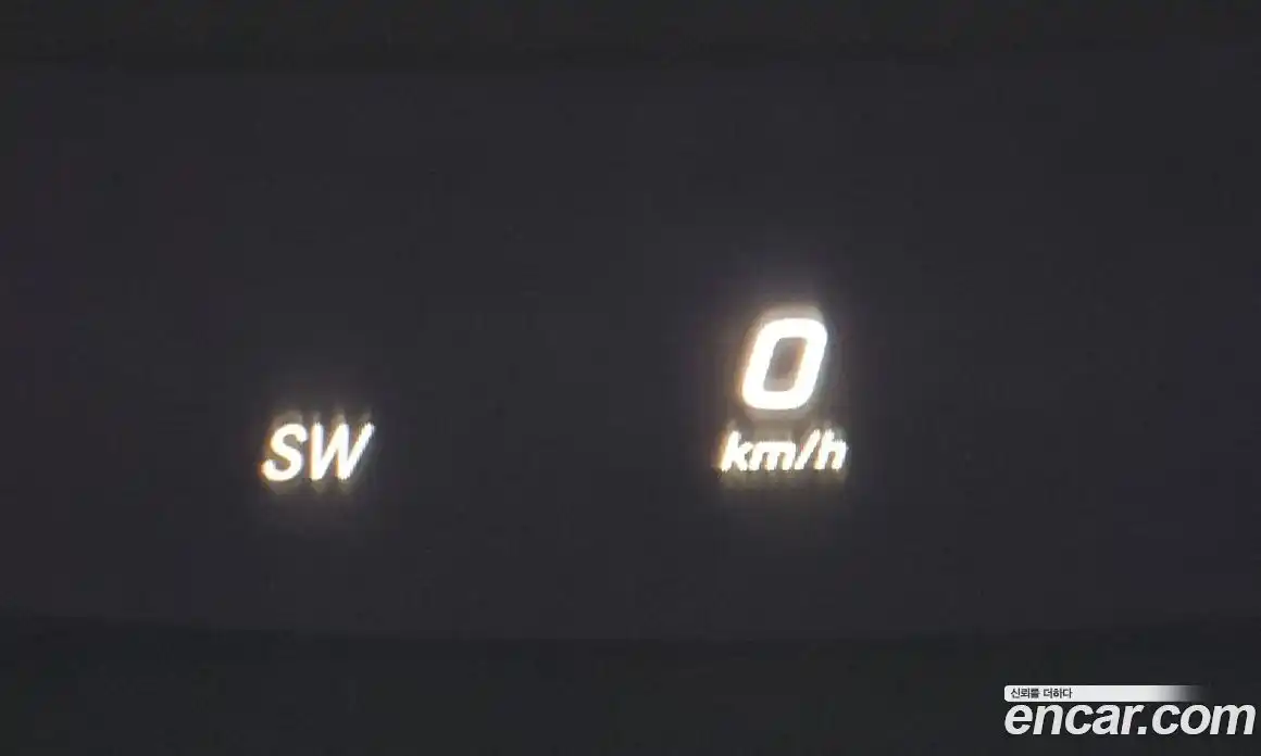 Mercedes-Benz E-Class 2017 2.0 Автомат в Москве № 195437, фото 12