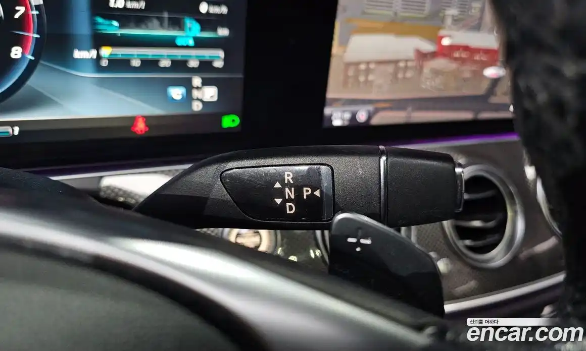 Mercedes-Benz E-Class 2017 2.0 Автомат в Москве № 195437, фото 15