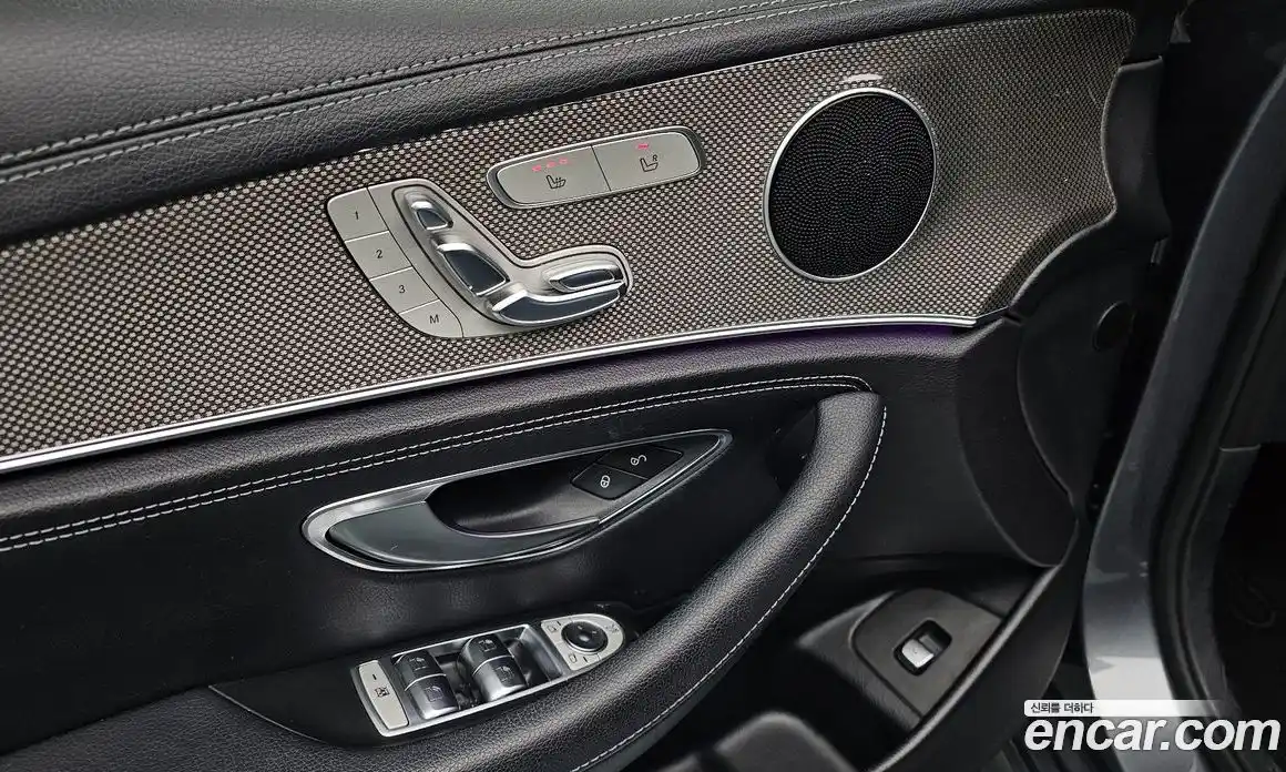 Mercedes-Benz E-Class 2017 2.0 Автомат в Москве № 195437, фото 16