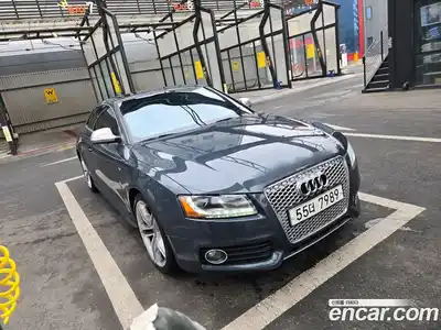 Audi S5, 2009