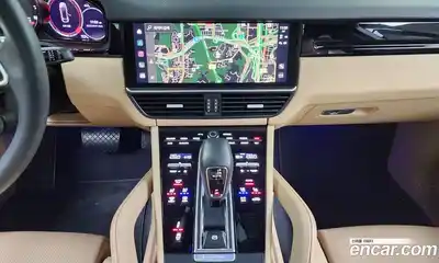 Porsche Cayenne 2023 3.0 Автомат в Москве № 197180, миниатюра 11