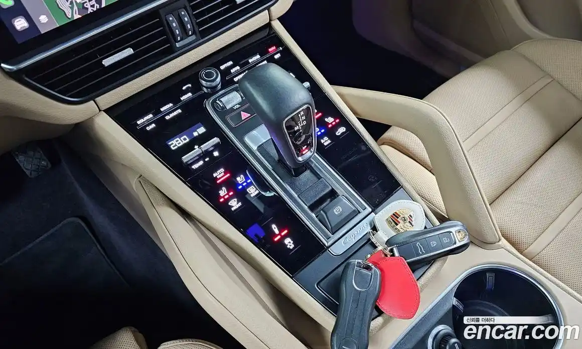 Porsche Cayenne 2023 3.0 Автомат в Москве № 197180, фото 16