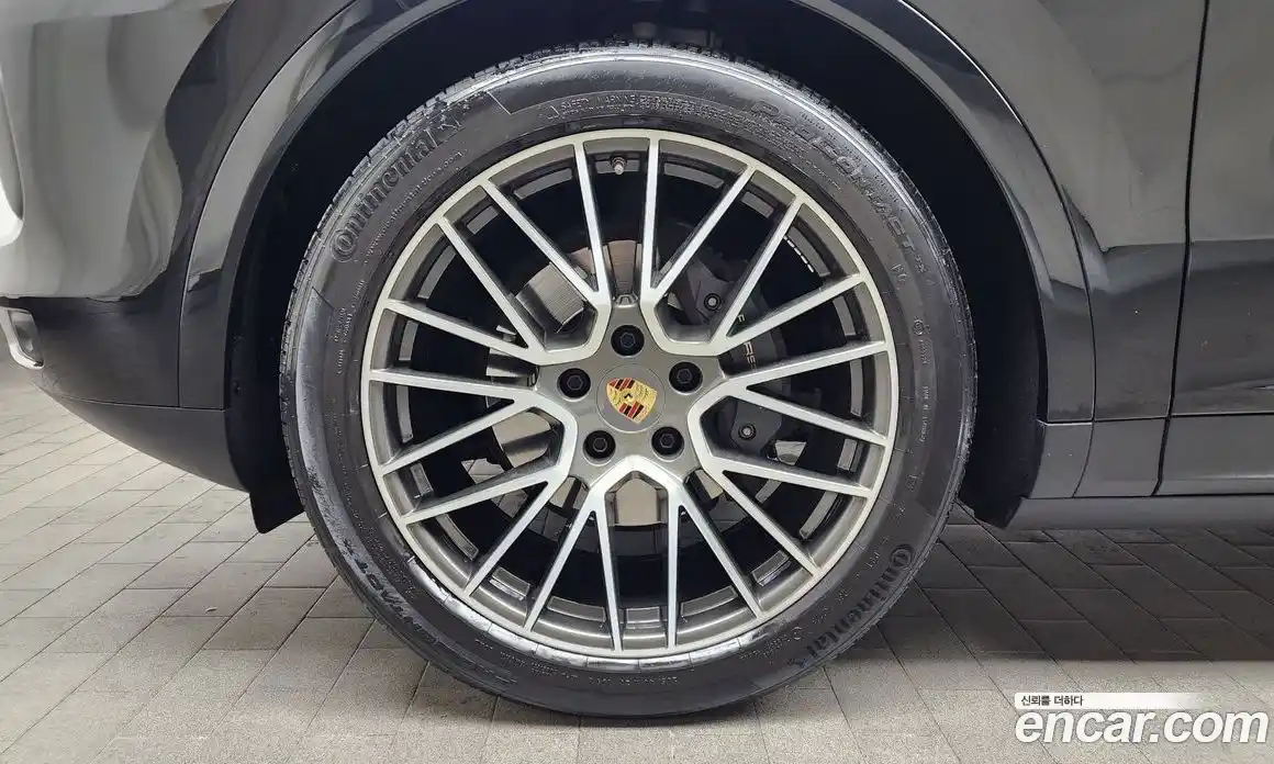 Porsche Cayenne 2023 3.0 Автомат в Москве № 197180, фото 19