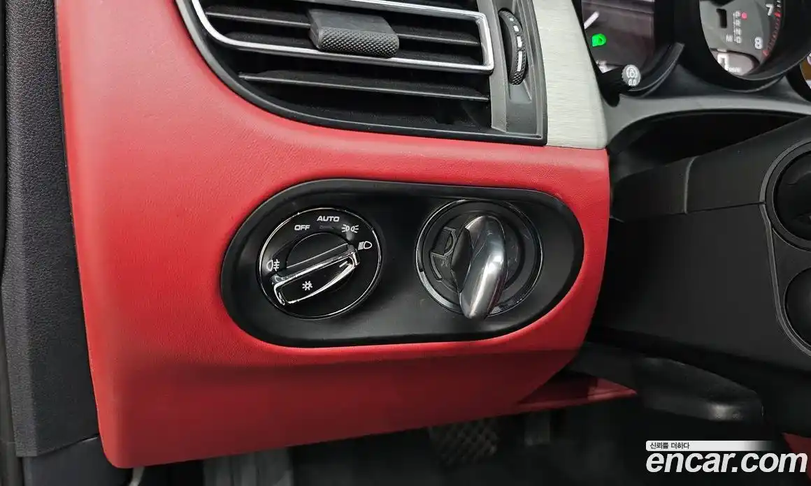 Porsche Macan 2023 2.9 Автомат в Москве № 197272, фото 18