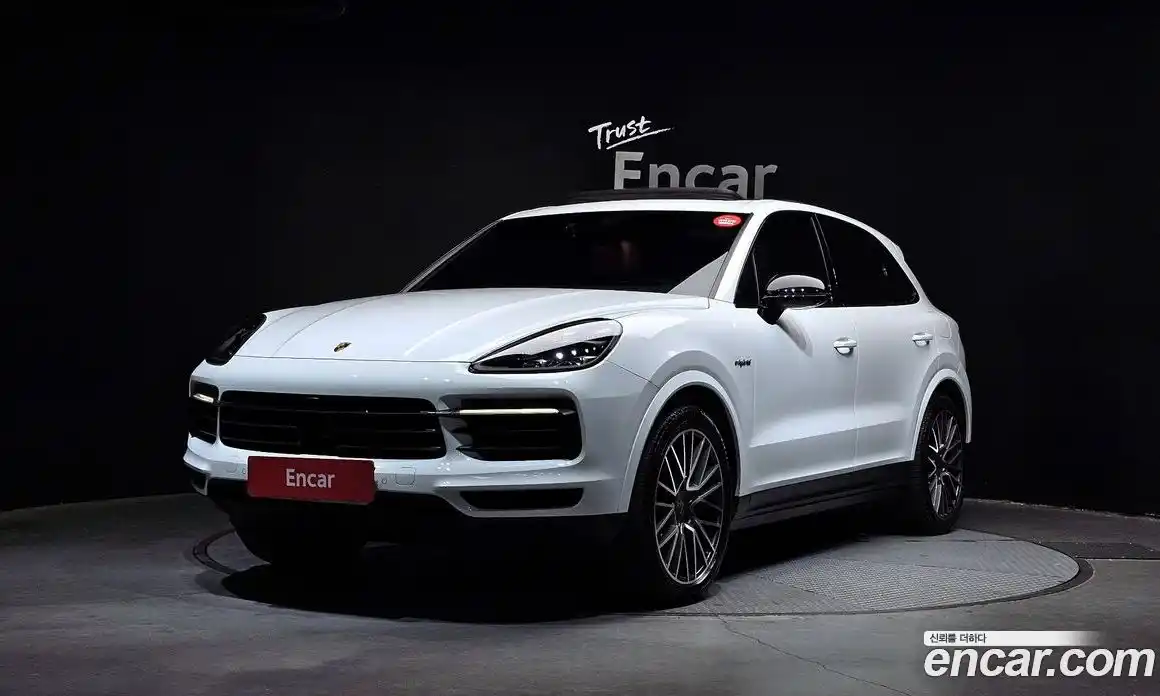 Porsche Cayenne 2021 3.0 Автомат в Москве № 197426, фото 14