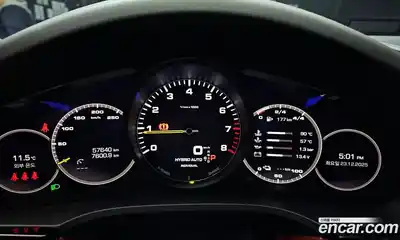 Porsche Cayenne 2021 3.0 Автомат в Москве № 197426, миниатюра 4