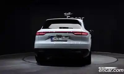 Porsche Cayenne 2021 3.0 Автомат в Москве № 197426, миниатюра 9