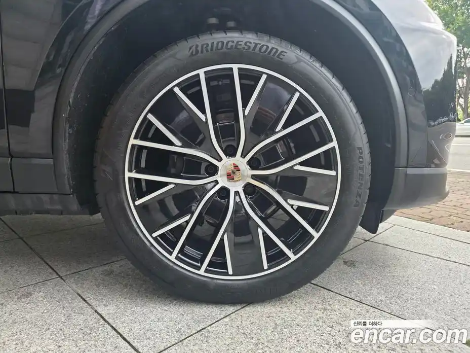 Porsche Macan 2025 Автомат в Москве № 197824, фото 5