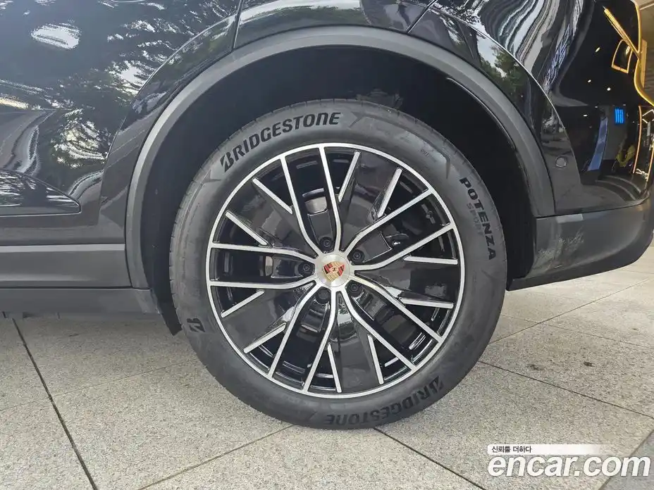 Porsche Macan 2025 Автомат в Москве № 197824, фото 6