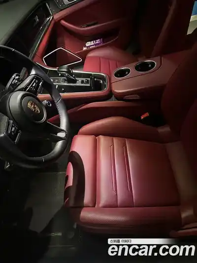 Porsche Panamera 2022 2.9 Автомат в Москве № 197900, миниатюра 9