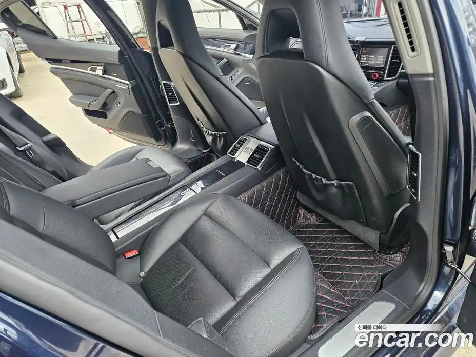 Porsche Panamera 2012 3.6 Автомат в Москве № 198020, фото 13
