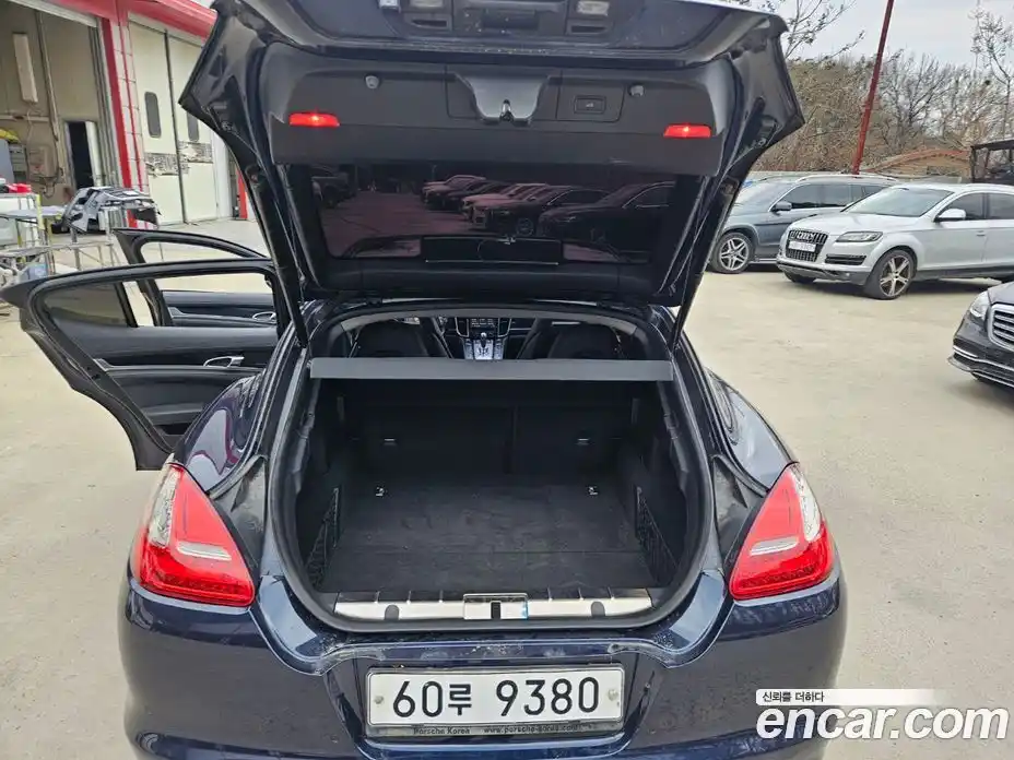 Porsche Panamera 2012 3.6 Автомат в Москве № 198020, фото 17