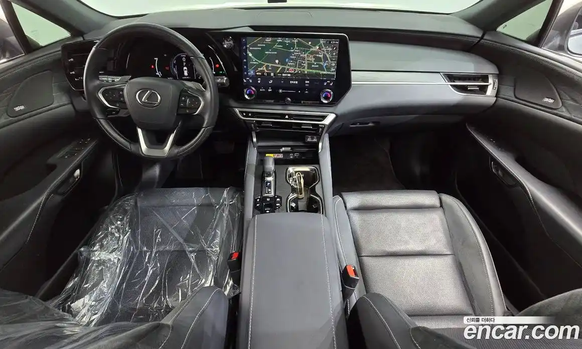 Lexus RX 2024 2.5 Автомат в Москве № 198783, фото 13