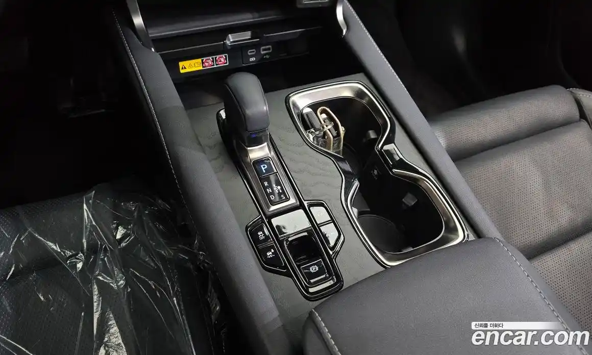 Lexus RX 2024 2.5 Автомат в Москве № 198783, фото 16