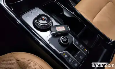 Kia Sorento 2023 2.2 Автомат в Москве № 19906, миниатюра 10