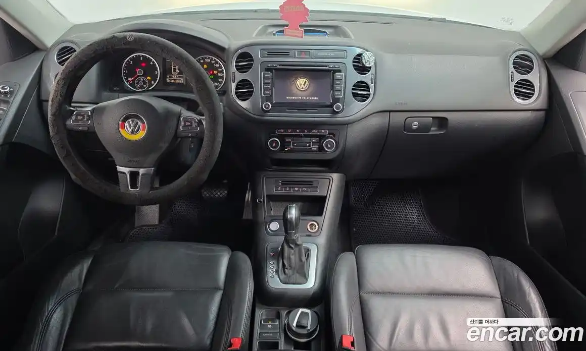 Volkswagen Tiguan 2014 2.0 Автомат в Москве № 199238, фото 14