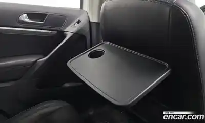 Volkswagen Tiguan 2014 2.0 Автомат в Москве № 199238, миниатюра 3