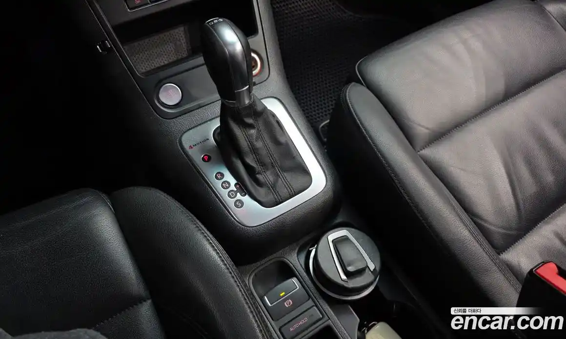 Volkswagen Tiguan 2014 2.0 Автомат в Москве № 199238, фото 5