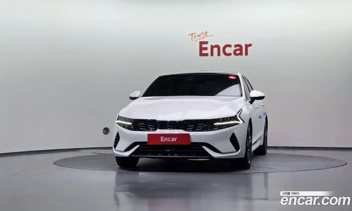 Kia K5 2023 2.0 Автомат в Москве № 20100, фото 17