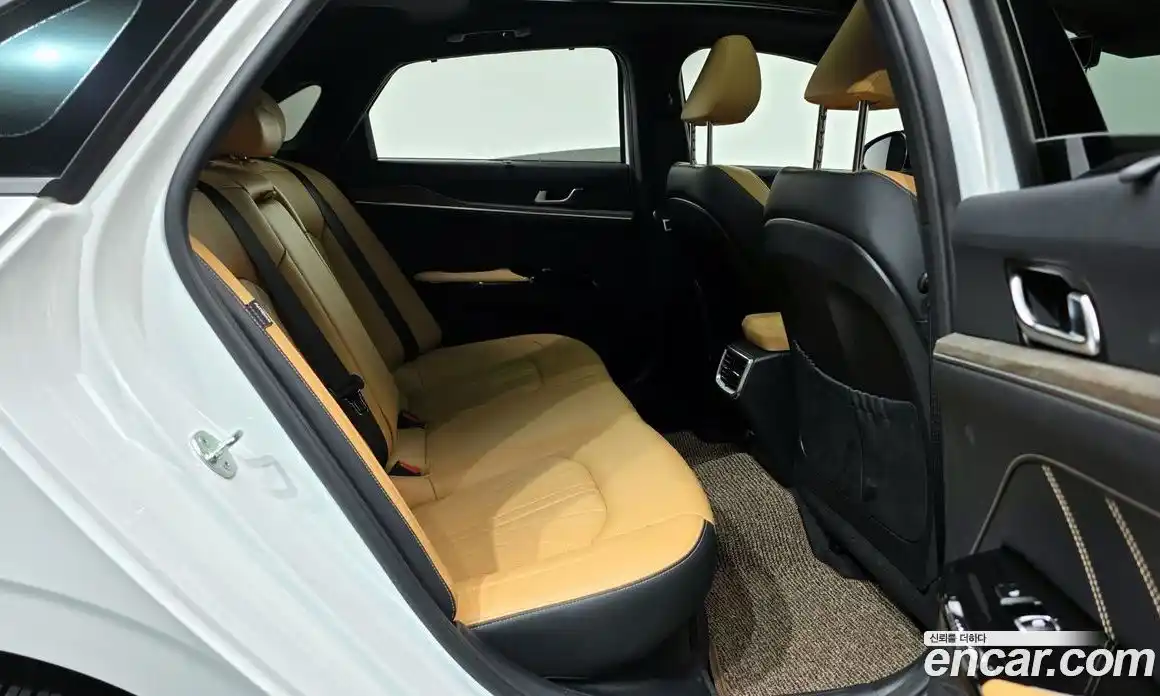 Kia K5 2023 2.0 Автомат в Москве № 20100, фото 20