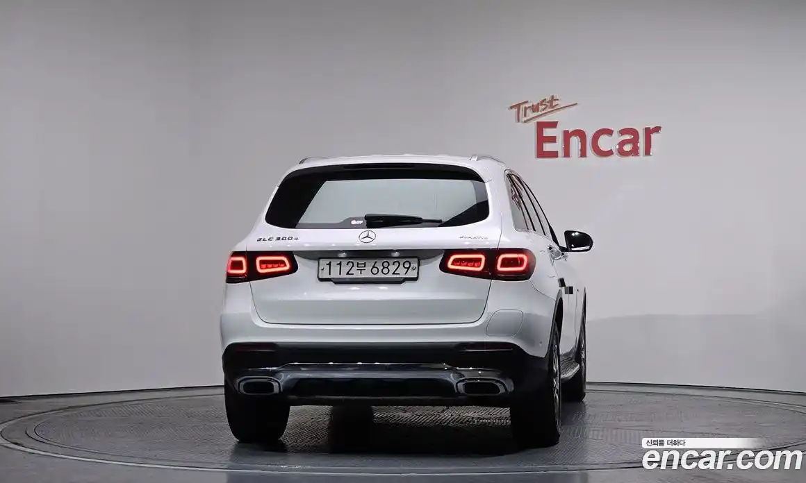 Mercedes-Benz GLC-Class 2021 2.0 Автомат в Москве № 207224, фото 4