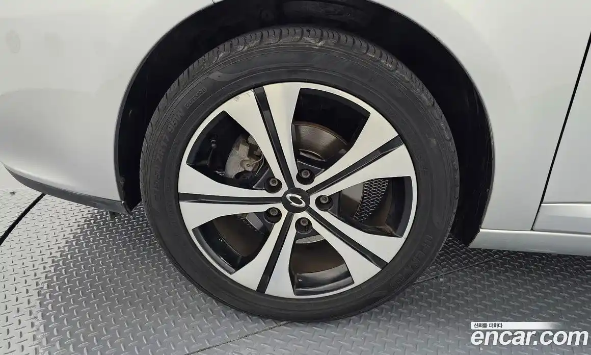 Renault SM3 2012 1.6 Автомат в Москве № 209476, фото 13