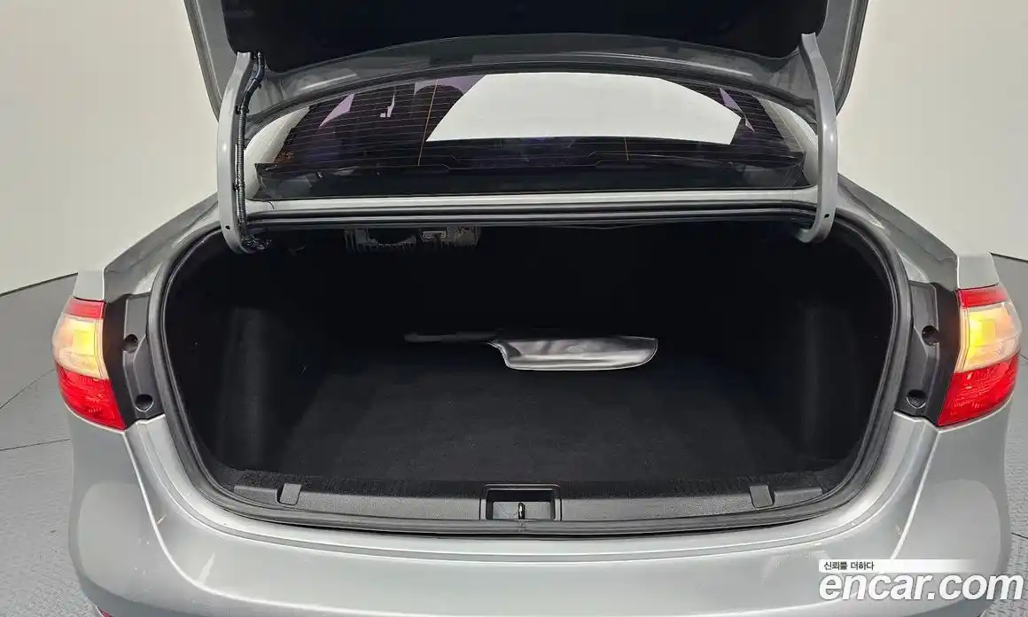 Renault SM3 2012 1.6 Автомат в Москве № 209476, фото 5