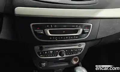 Renault SM3 2012 1.6 Автомат в Москве № 209476, миниатюра 8